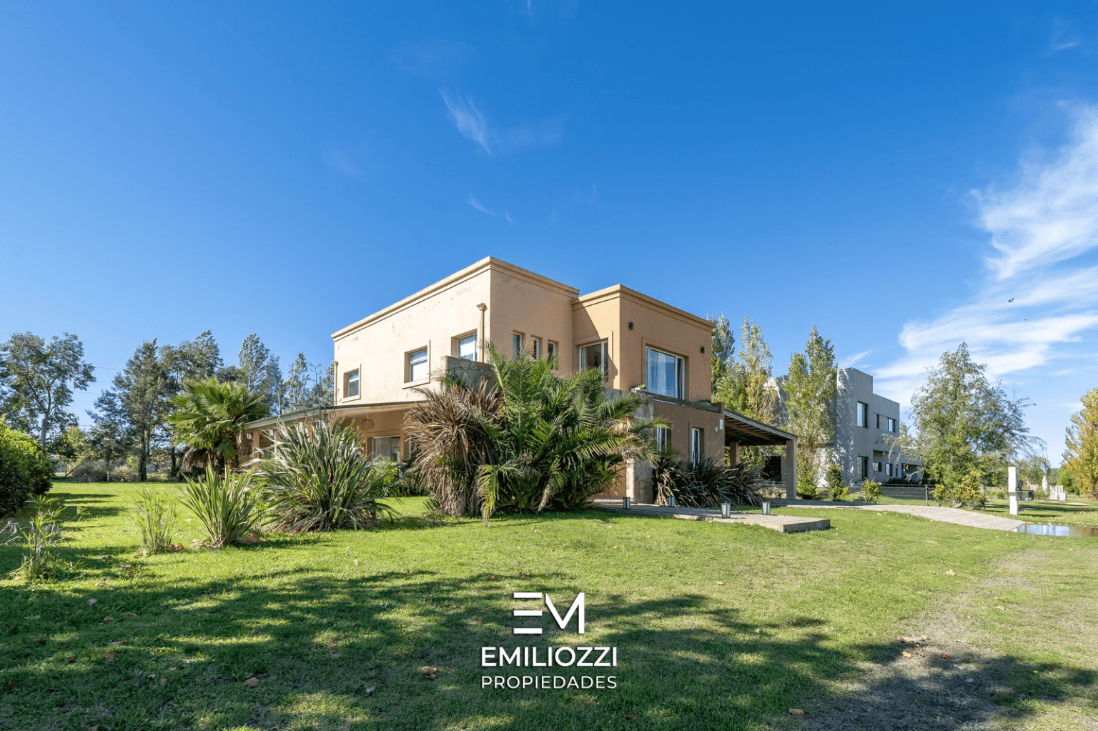 Moderna Casa - Country Sauveterre 