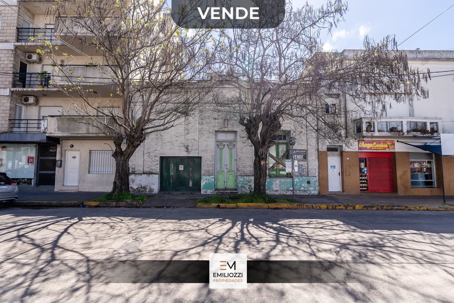 EXCELENTE LOTE EN EL CENTRO DE LA CIUDAD