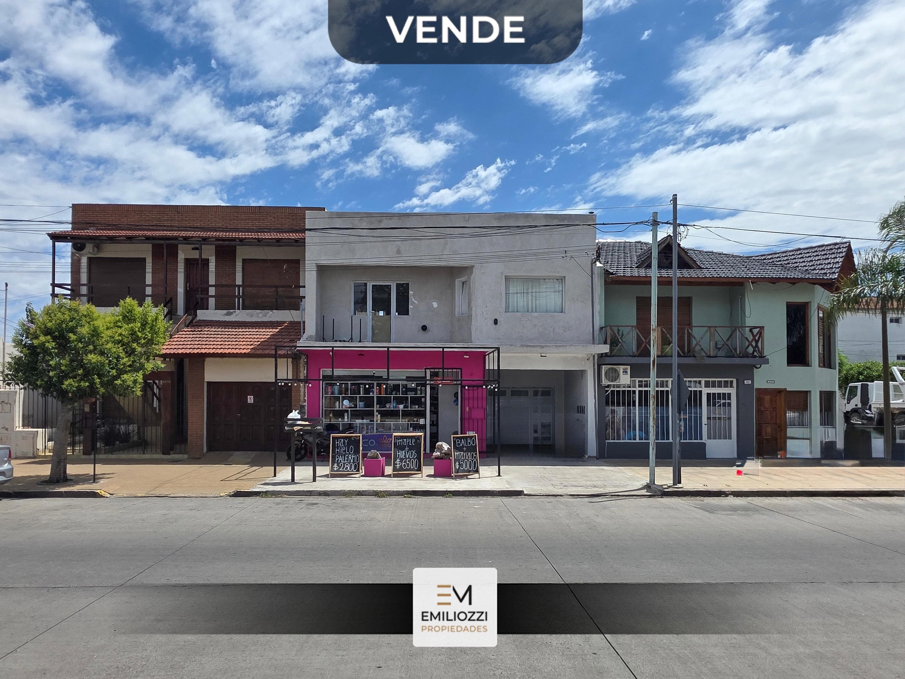 EN VENTA LOCAL COMERCIAL + 2 DEPARTAMENTOS 👉 SOBRE AVENIDA PRINGLES 