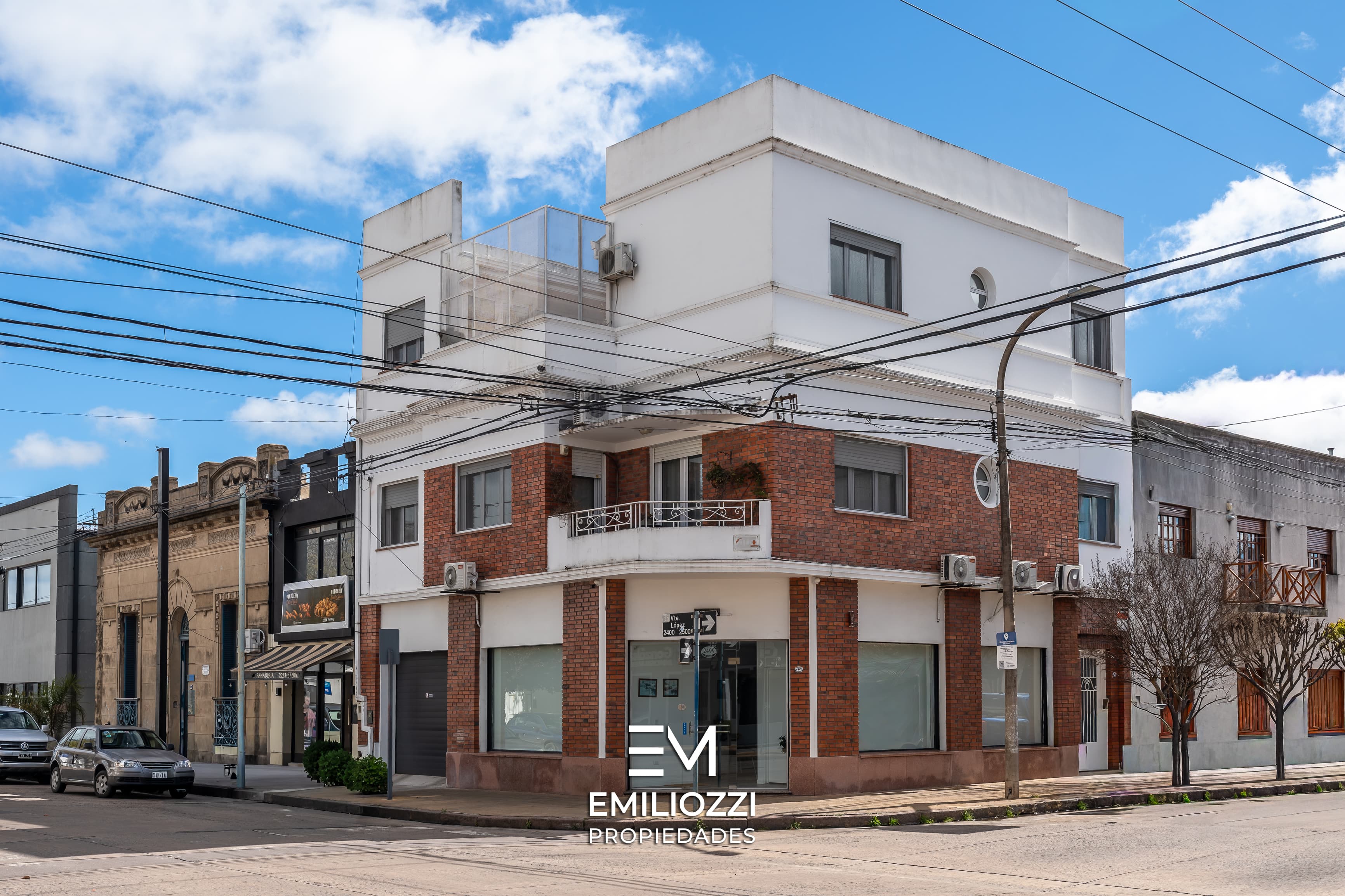  🏡 EN VENTA | IMPORTANTE PROPIEDAD CÉNTRICA  APTA CRÉDITO HIPOTECARIO 🏦