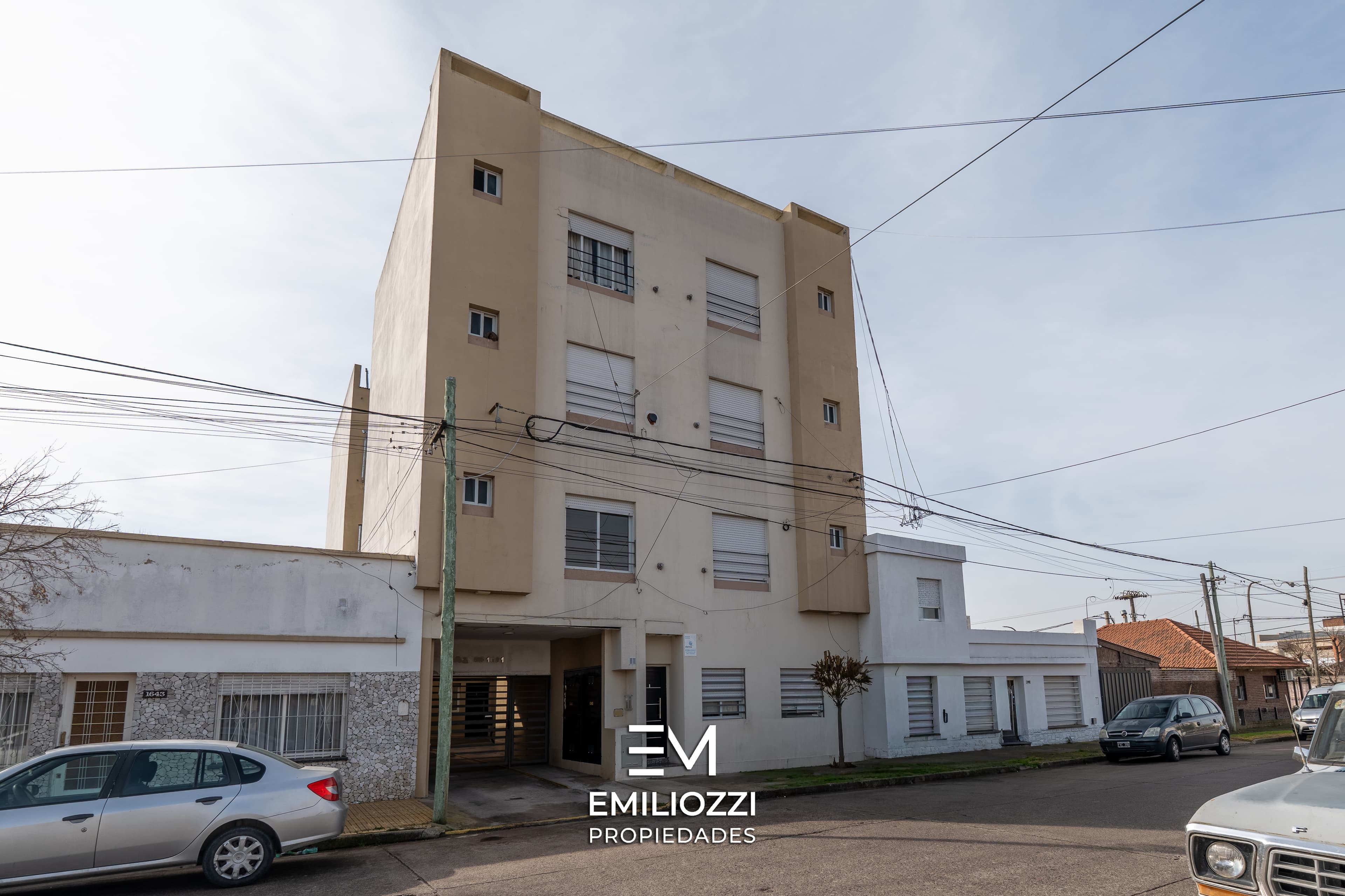 En VENTA moderno departamento un dormitorio - Pueblo Nuevo